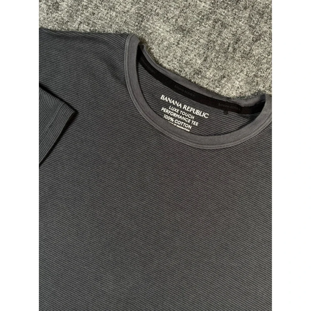 Banana Republic Luxe Touch Performance Tee Mens XXL Gray Striped Cotton T Shirt‎